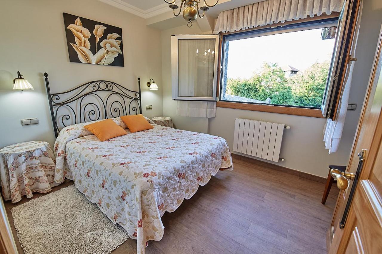 Alojamiento Extrahotelero Casa Ernestina Castillo  Экстерьер фото