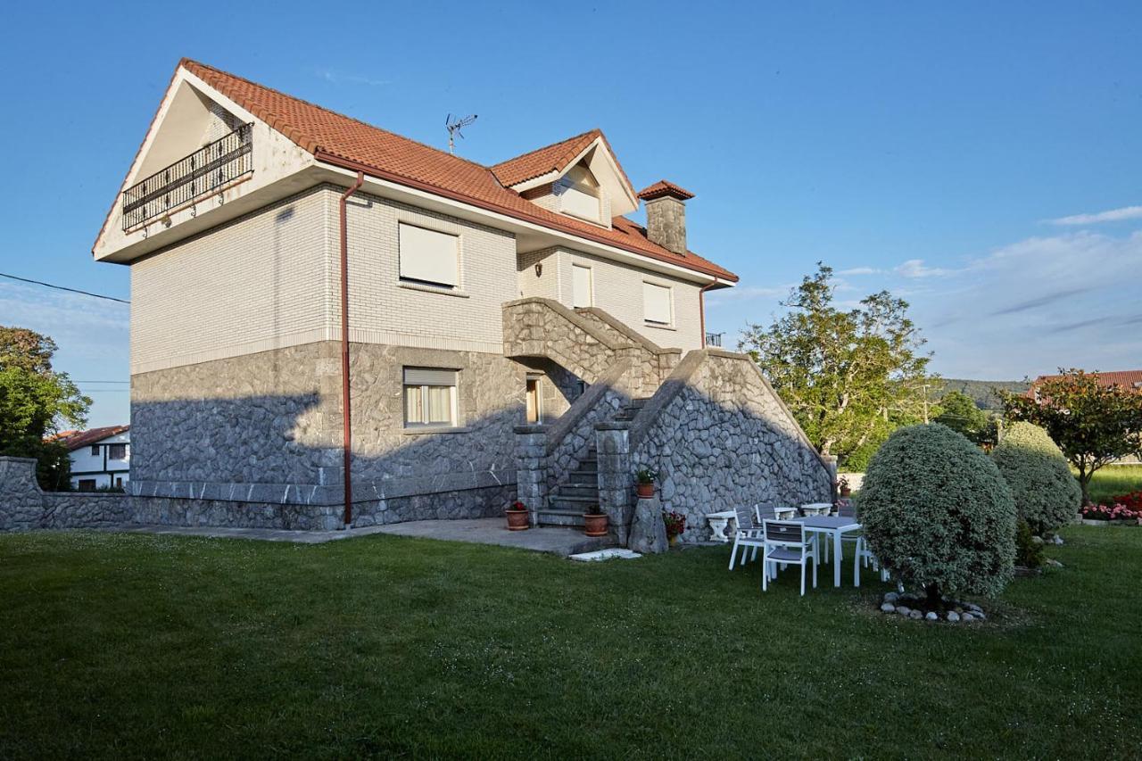 Alojamiento Extrahotelero Casa Ernestina Castillo  Экстерьер фото