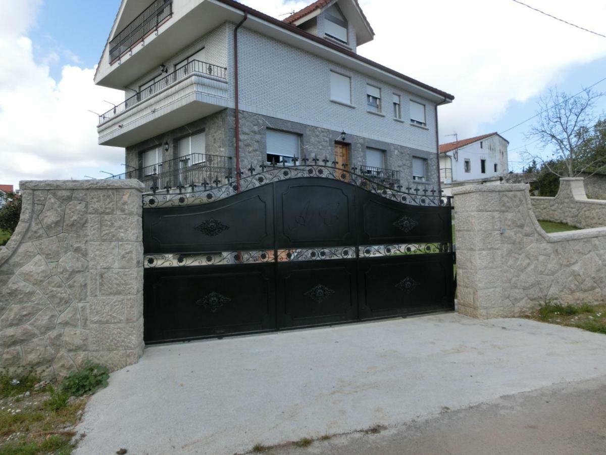 Alojamiento Extrahotelero Casa Ernestina Castillo  Экстерьер фото
